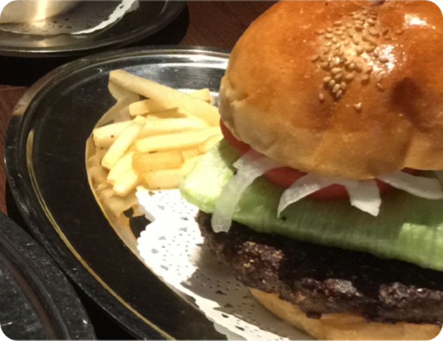 ドブ板通り商店街